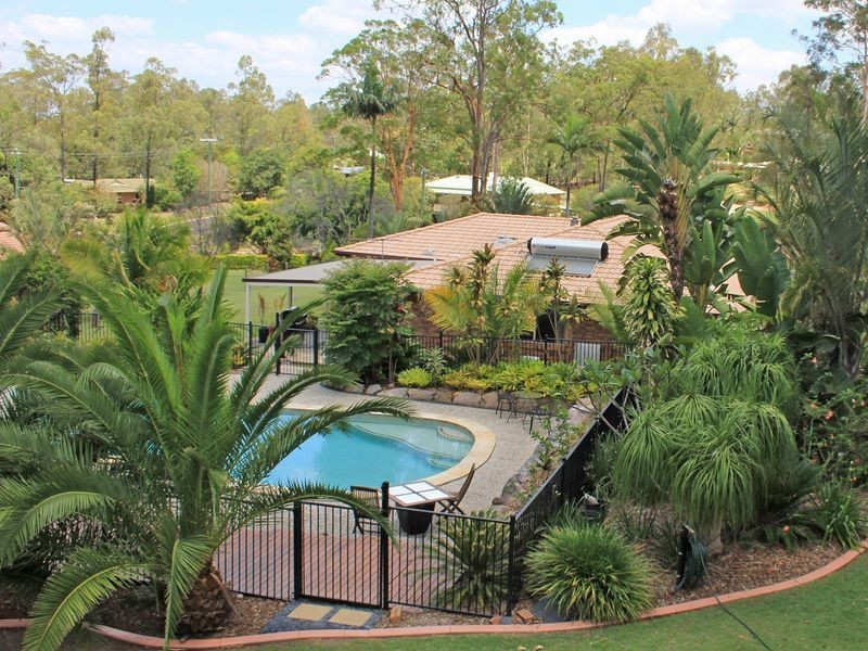3 Gabbinbar Court, Pine Mountain QLD 4306
