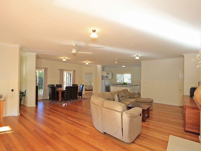 49 Glenross Drive, Pine Mountain QLD 4306