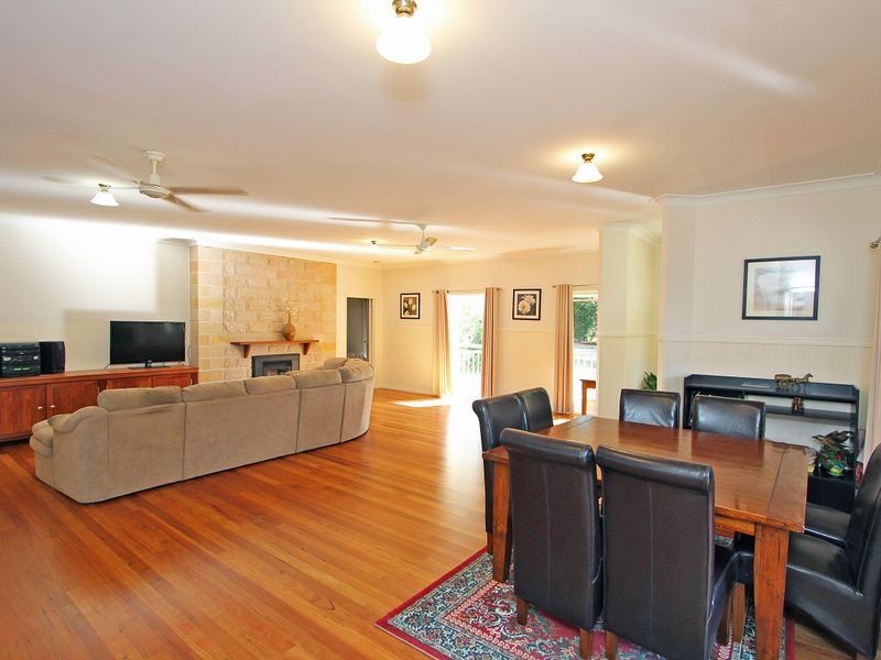 49 Glenross Drive, Pine Mountain QLD 4306