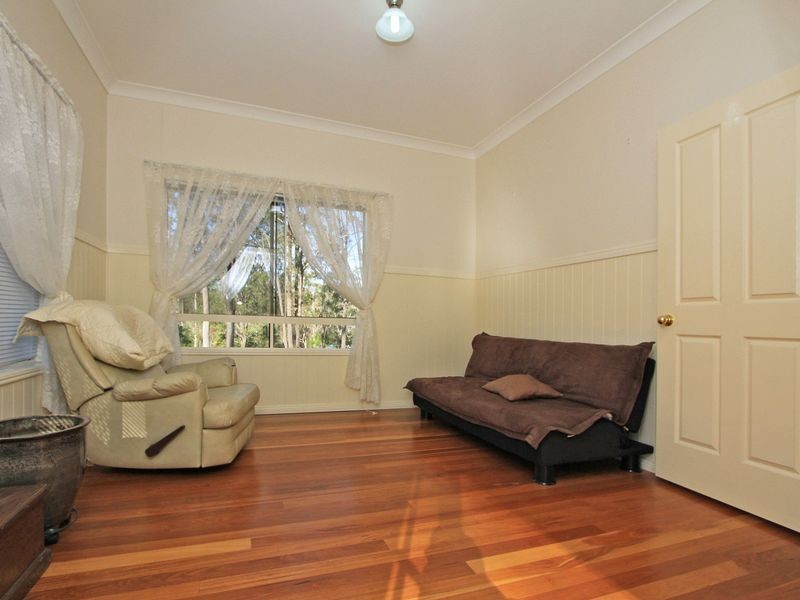 49 Glenross Drive, Pine Mountain QLD 4306