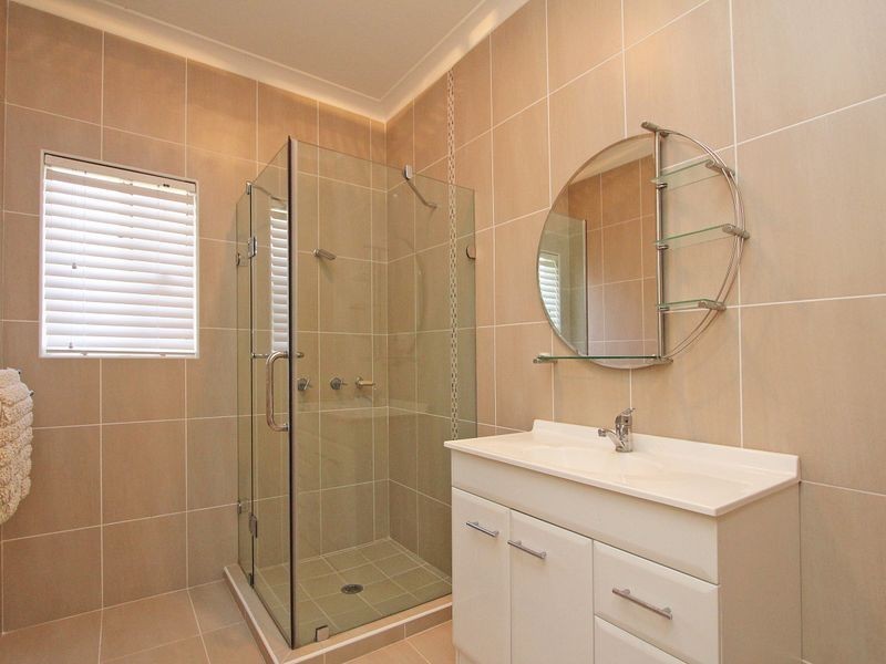 49 Glenross Drive, Pine Mountain QLD 4306