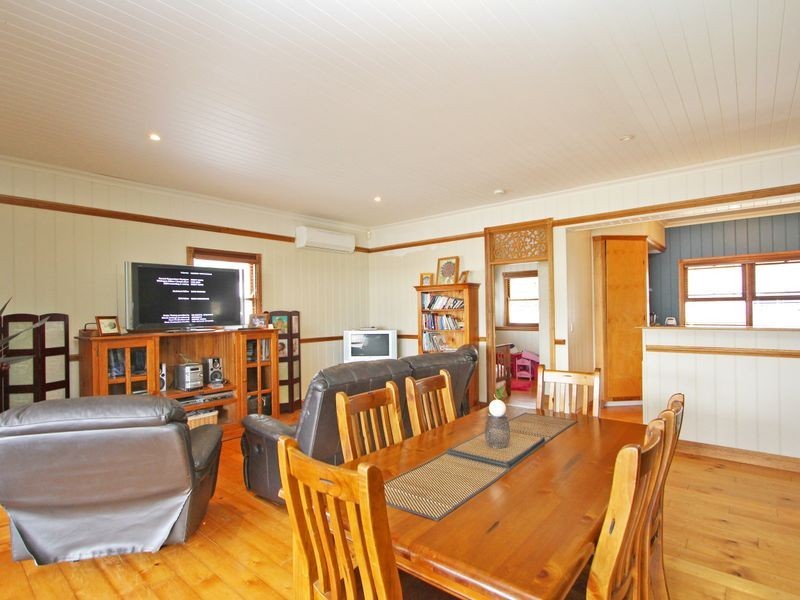 35 Pine Street, North Ipswich QLD 4305