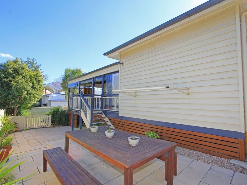 35 Pine Street, North Ipswich QLD 4305