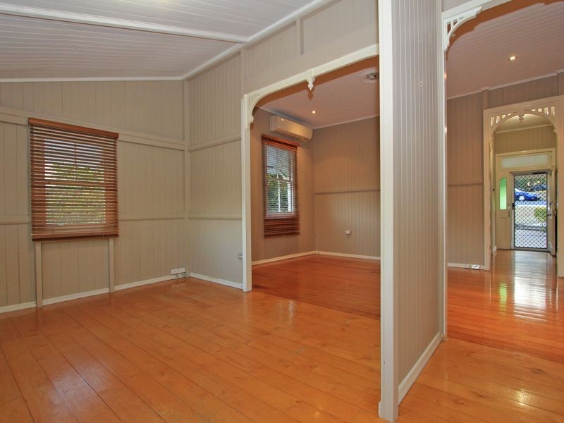 39 Rowland Terrace, Coalfalls QLD 4305