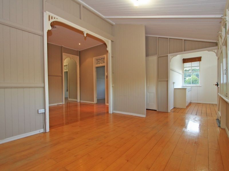 39 Rowland Terrace, Coalfalls QLD 4305