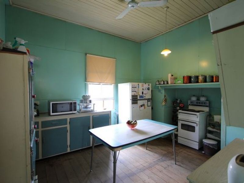 28 Lowry Street, North Ipswich QLD 4305