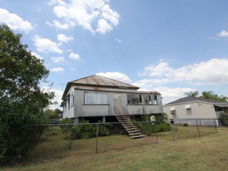 28 Lowry Street, North Ipswich QLD 4305