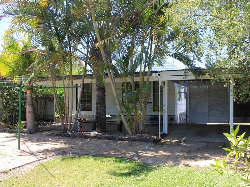 12 Lindsay Street, Bundamba QLD 4304