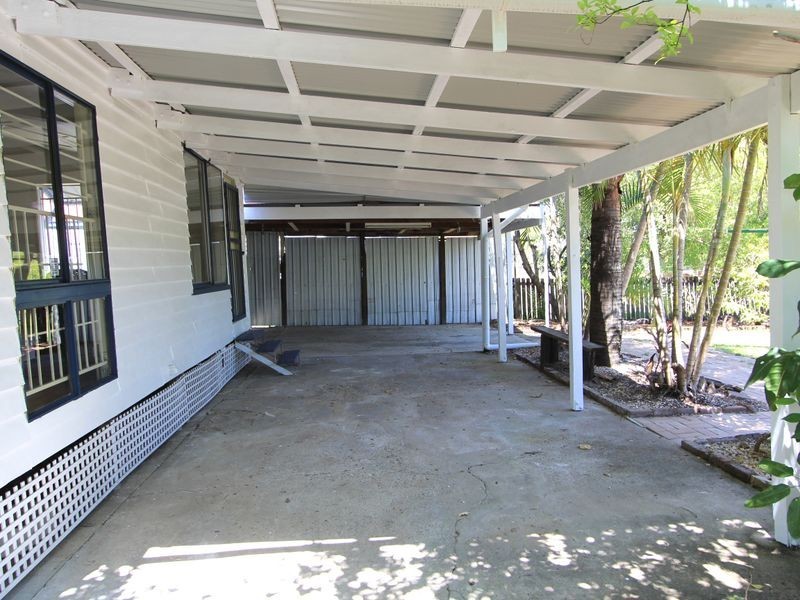 12 Lindsay Street, Bundamba QLD 4304