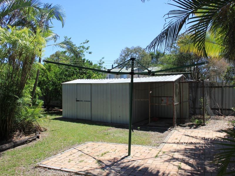 12 Lindsay Street, Bundamba QLD 4304