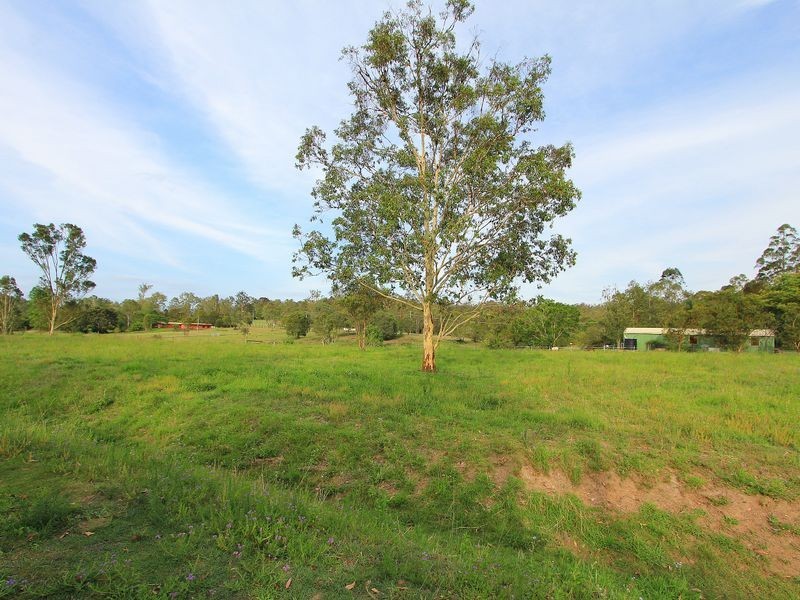 15 Cottonwood Place, Kholo QLD 4306