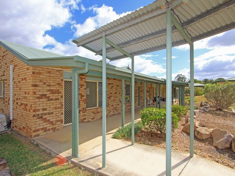 15 & 16/1 Wellington Street, Brassall QLD 4305