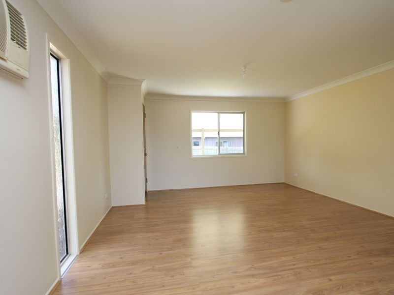 30 Wade Street, Bundamba QLD 4304