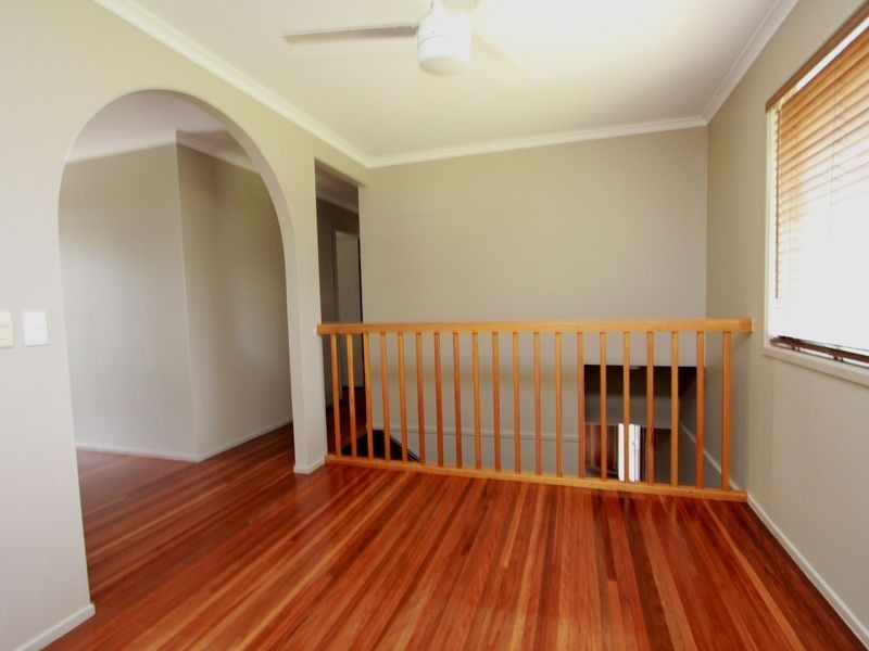 25 Ironbark Crescent, Raceview QLD 4305