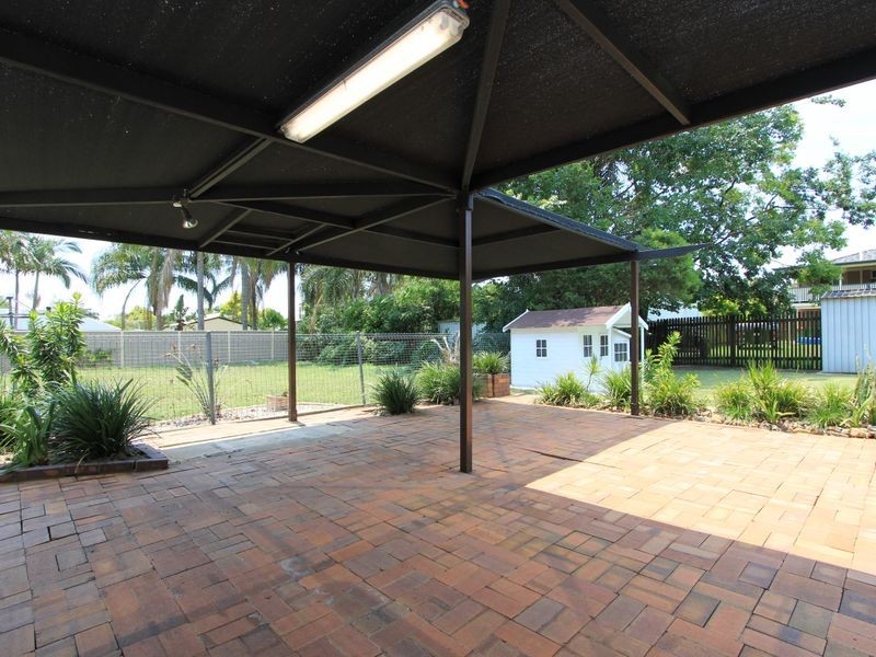 25 Ironbark Crescent, Raceview QLD 4305