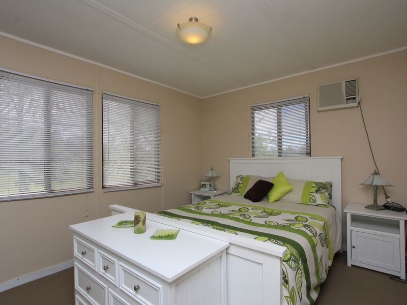 5 Blackmore Lane, Harrisville QLD 4307