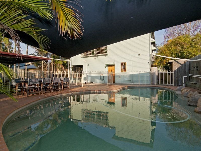 7 Pemberton Street, Booval QLD 4304