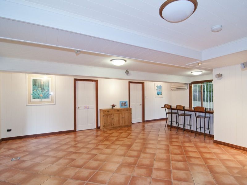 7 Pemberton Street, Booval QLD 4304
