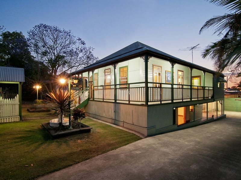 7 Pemberton Street, Booval QLD 4304