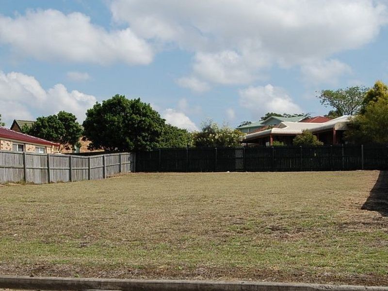 33 Sealy Street, Silkstone QLD 4304