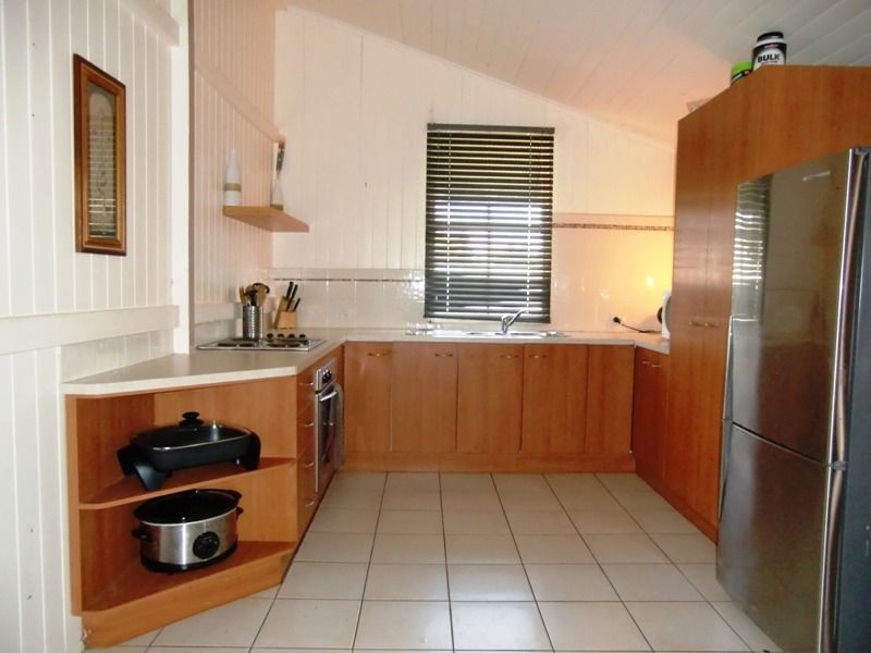 12 Swan Street, Brassall QLD 4305