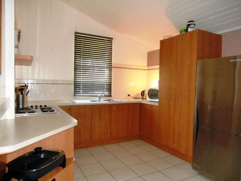 12 Swan Street, Brassall QLD 4305