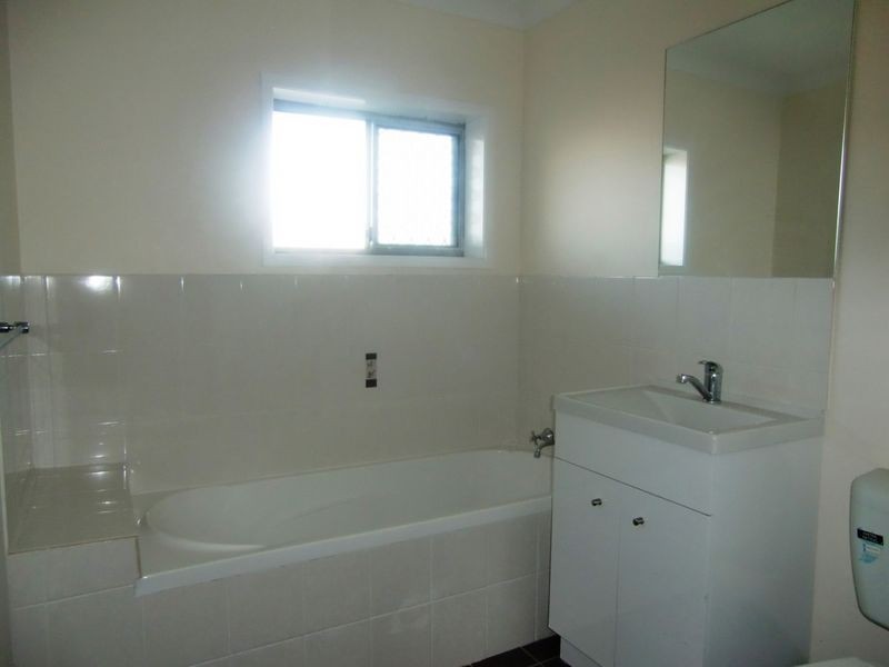 5 Delbridge Street, Redbank Plains QLD 4301