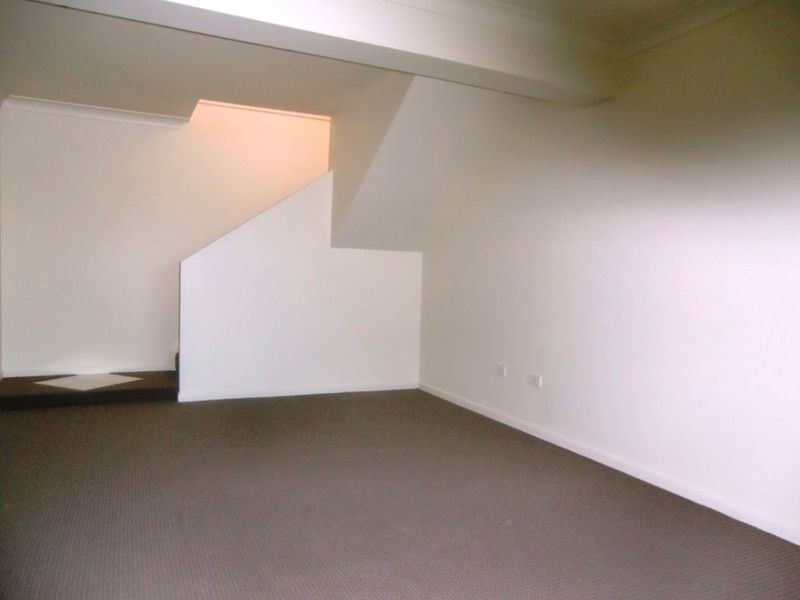 5 Delbridge Street, Redbank Plains QLD 4301