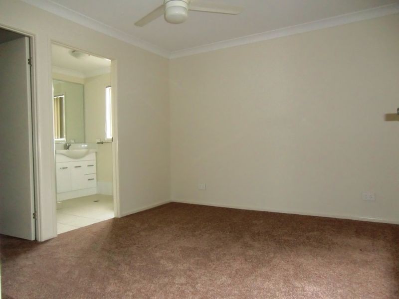 1/12 Lexington Street, Flinders View QLD 4305