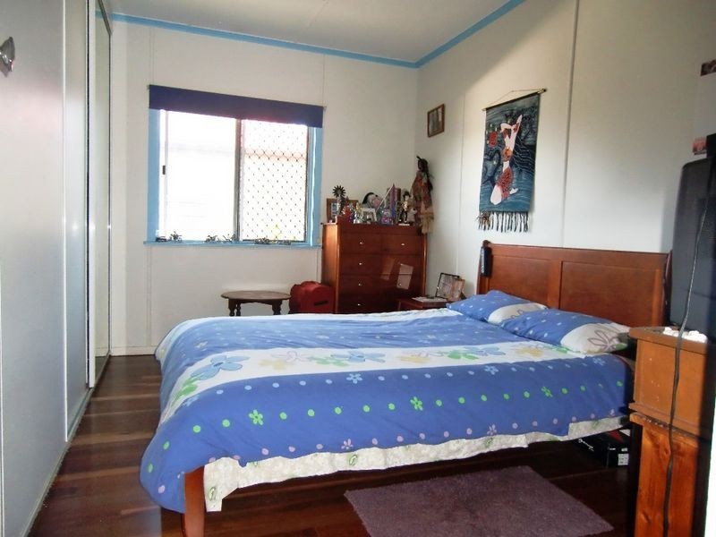 186 Blackstone Road, Silkstone QLD 4304