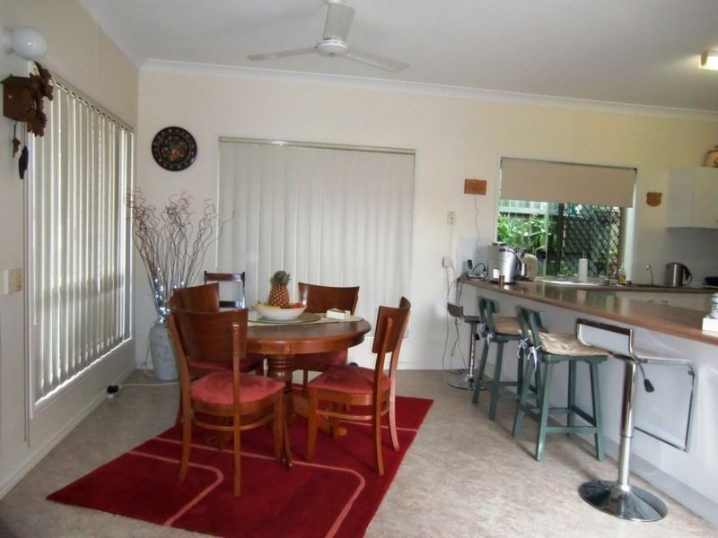 22 Dianthus Place, Flinders View QLD 4305