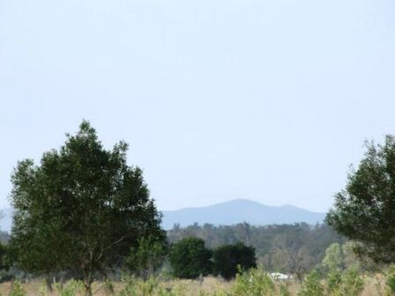 43 Claus Road, Haigslea QLD 4306