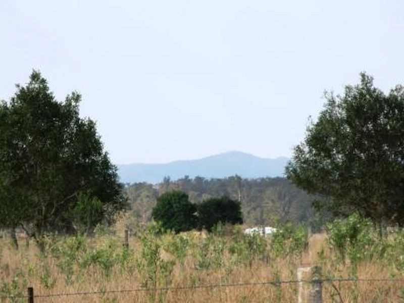 43 Claus Road, Haigslea QLD 4306