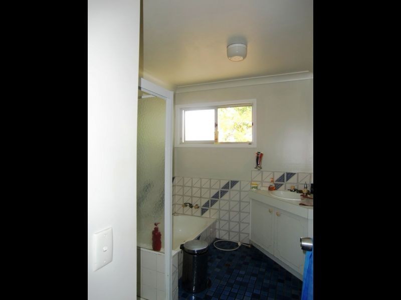 63 Moores Pocket Road, Moores Pocket QLD 4305