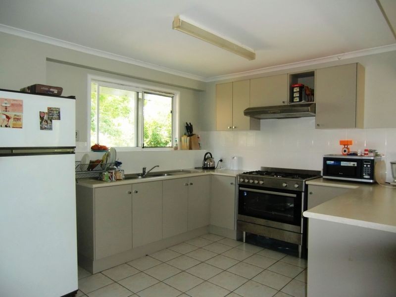 63 Moores Pocket Road, Moores Pocket QLD 4305