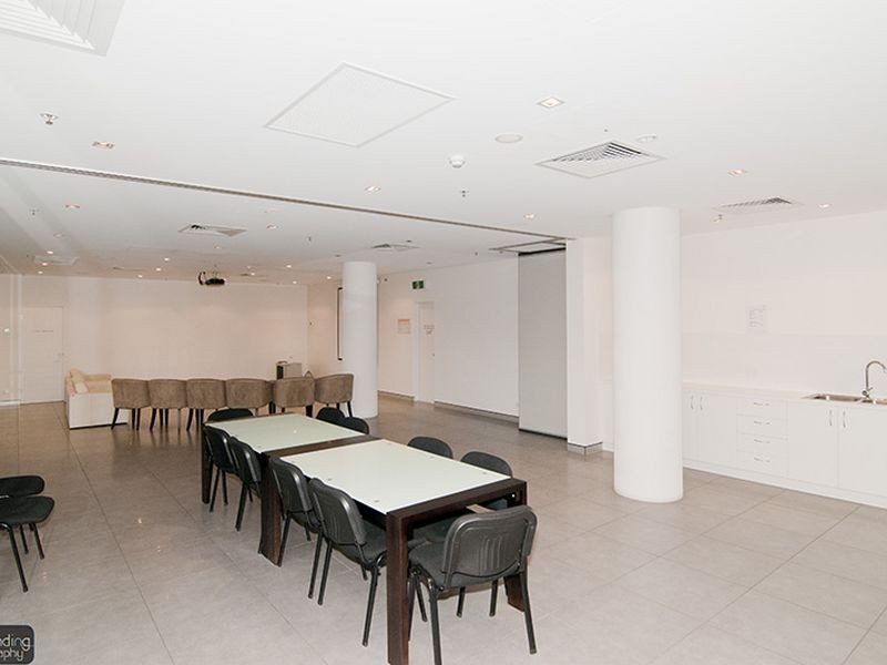 704/11 Ellenborough Street, Woodend QLD 4305