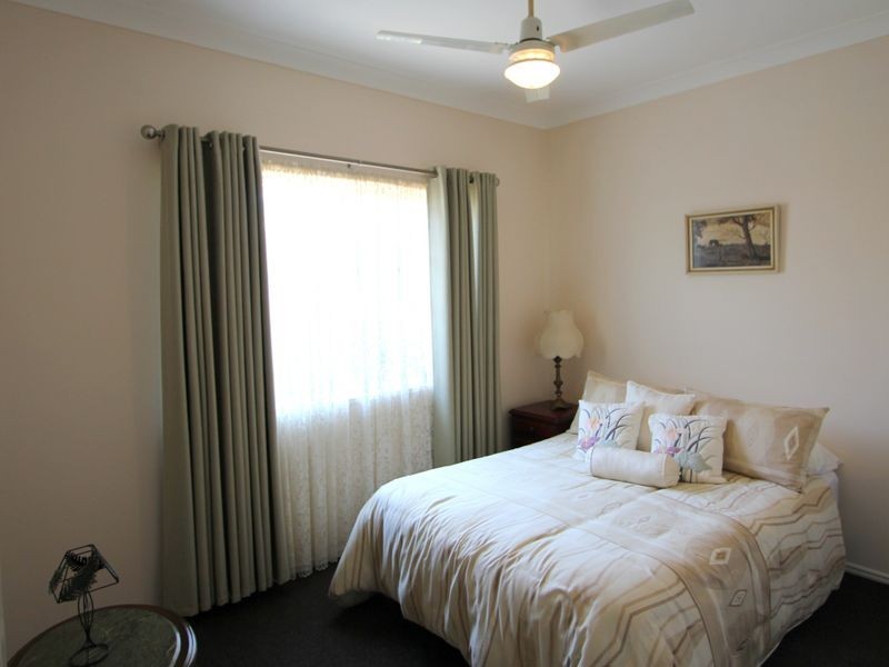 12 Jura Street, Brassall QLD 4305