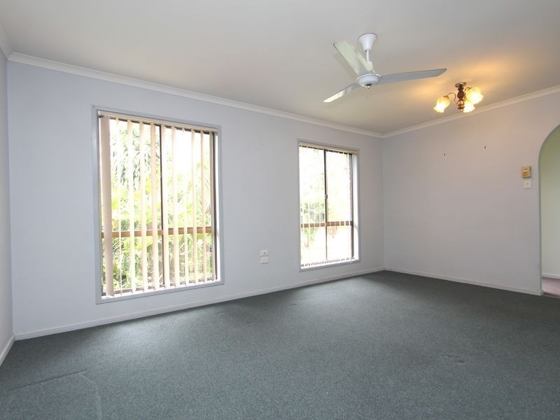 6 Vi Court, Brassall QLD 4305