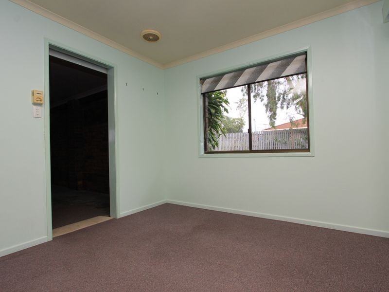 6 Vi Court, Brassall QLD 4305