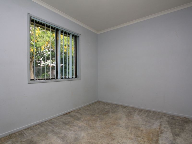 6 Vi Court, Brassall QLD 4305