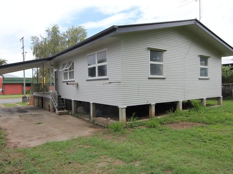 37 Fernvale Road, Brassall QLD 4305
