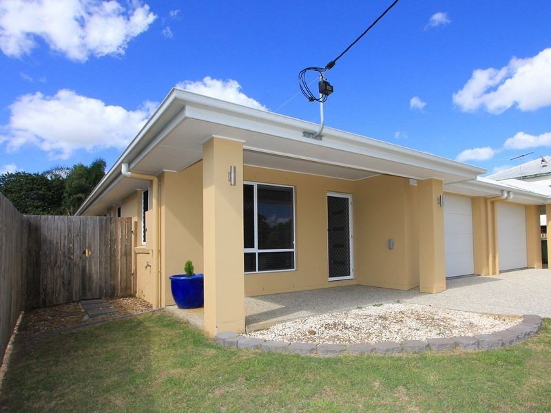 1/42 Wall Street, Bundamba QLD 4304