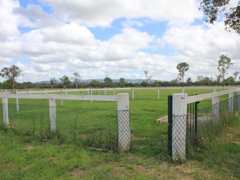 820 Rosewood-Warrill View Rd, Calvert QLD 4340