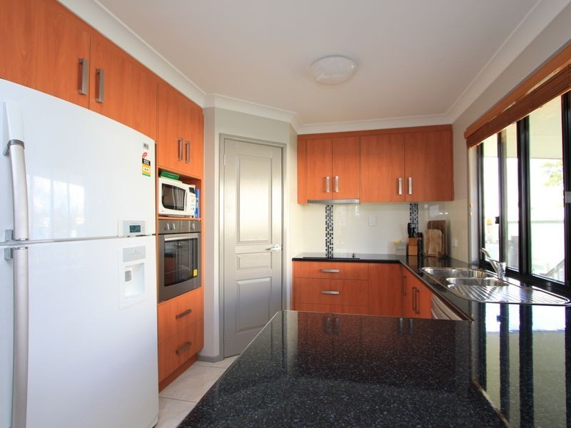 10 Pollock Street, Harrisville QLD 4307