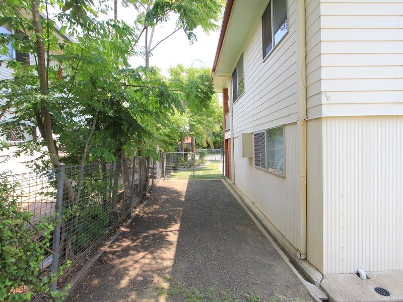 25 Ironbark Crescent, Raceview QLD 4305