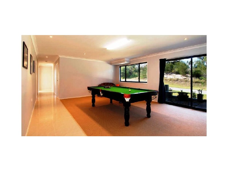 2 Cowry Close, Tangalooma QLD 4025