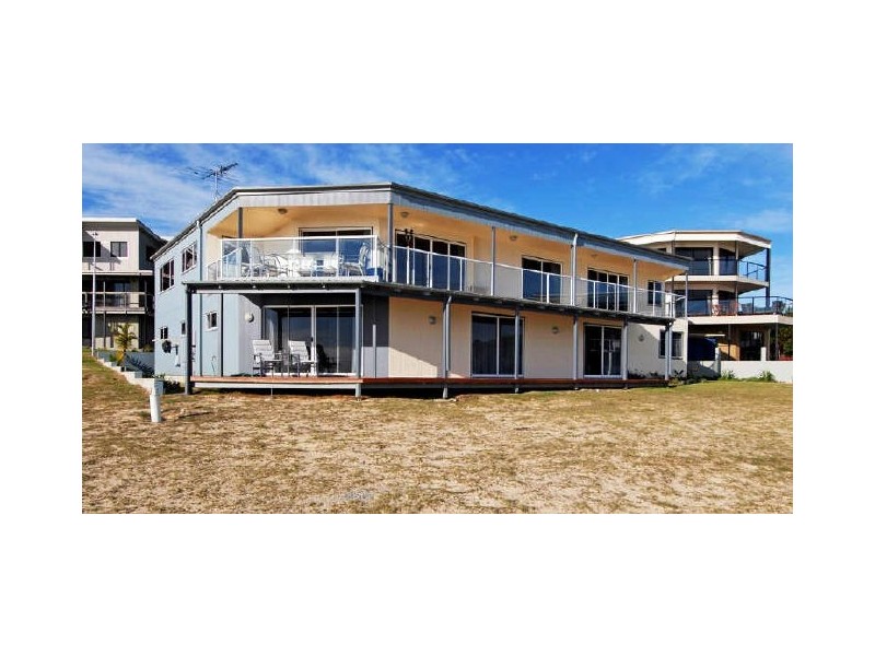 4 Cowry Close, Tangalooma QLD 4025