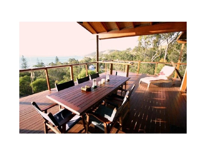 27 Nautilus Drive, Beach Haven, Tangalooma QLD 4025