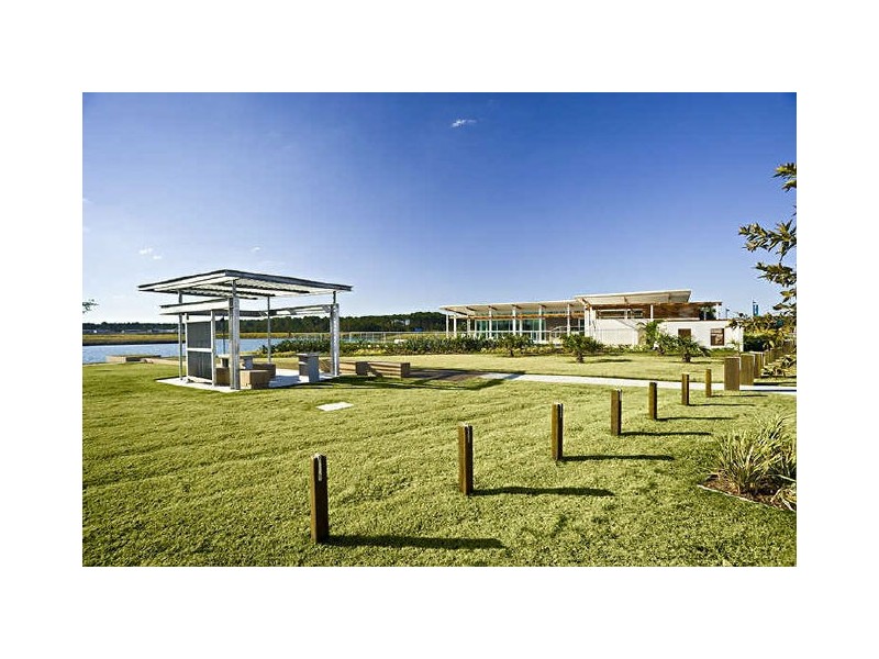 Cova Estate, Hope Island QLD 4212