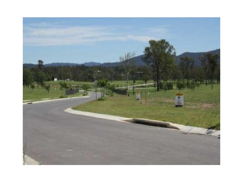 L77 River Retreat, Karalee QLD 4306